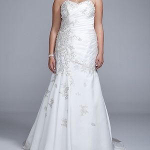 David’s bridal wedding dress